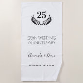 25e trouwdag met zwarte baard strandlaken (Voorkant)