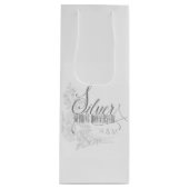 25e zilverJubileum Initialen en witte rozen Wijn Cadeautas (Voorkant)