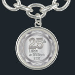 25e Zilverweddenschap Jubileum Armband<br><div class="desc">Personaliseer de charme. 25e zilveren bruiloft Jubileum Keepsake. ✔Let op: niet alle sjablonen hoeven te worden gewijzigd. 📌Als u meer aanpassingen nodig hebt, klikt u op de knop "Klik om verder aan te passen" of "Aanpassen of ontwerp bewerken" en gebruikt u onze ontwerptool om het formaat te wijzigen, te roteren,...</div>