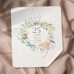 25e Zilverweddenschap Jubileum Floral Garland Sherpa Deken<br><div class="desc">Deze botanische 25e trouwdag met een delicate waterverf florale garland,  keepomwille sherpa blanket,  kan gepersonaliseerd worden met je speciale verjaardagsinformatie in elegant zilveren typografie. Ontworpen door: Thisnotme©</div>