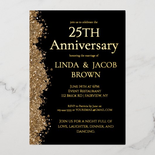 25th Wedding Anniversary Gold Faux Glitter  Folie Uitnodiging (Voorkant)