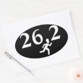 26.2 Marathon aan de gang Ovale Sticker (Envelop)