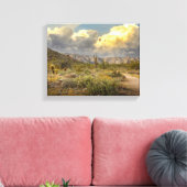 2729 - Arizona woestijn met bergen, cactus, wolken Canvas Afdruk (Insitu (Woonkamer))