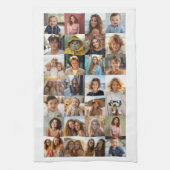 28 Fotocollage - Aangepaste tekst - Zwart en wit Theedoek (Verticaal)