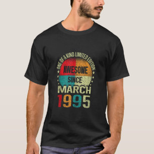 28 jaar Geweldige sinds maart 1995 28e geboorte T-shirt