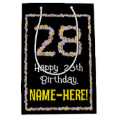 28e verjaardag: Floral Flowers Number, Custom Name Medium Cadeauzakje (Voorkant)