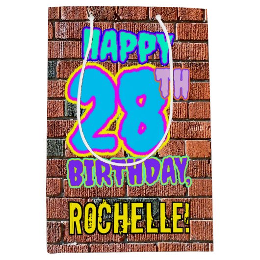 28e verjaardag: Fun, Urban Graffiti geïnspireerd K Medium Cadeauzakje (Voorkant)