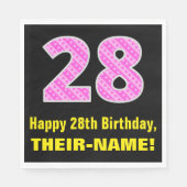 28e verjaardag: roze strepen en harten "28" + naam servet (Voorkant)