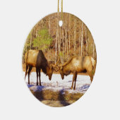 2~ 2 Bull Elk in de sneeuw Keramisch Ornament (Rechts)