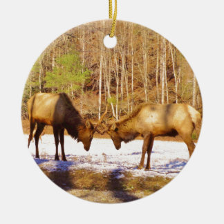 2~ 2 Bull Elk in de sneeuw Keramisch Ornament