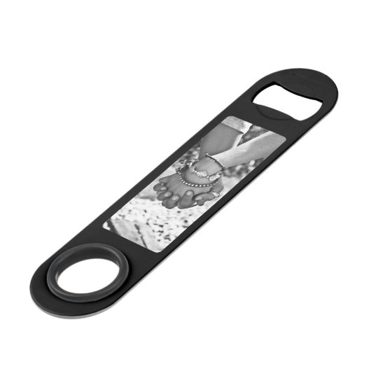 2 Aanvangsflesopening voor dubbelzijdig gebruik Speed Flessenopener (Achterkant Gekanteld)