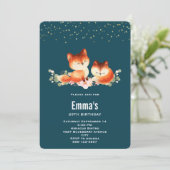 2 Aardige & Cozy Kleine Rode Vossen Verjaardag Kaart (Staand voorkant)