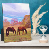 2 Bruine paarden in een gekleurd veld Fotoplaat (Zijkant)