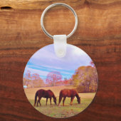 2 Bruine paarden in een gekleurd veld Sleutelhanger (Voorkant)