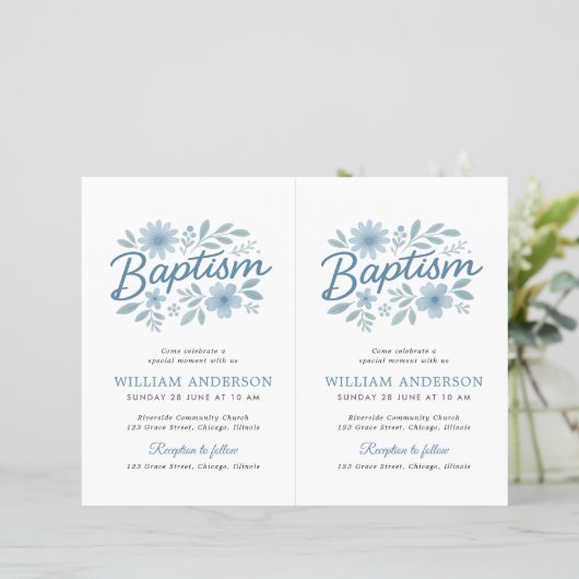 2 Budget Blauwe Bloemen Kruisdoop uitnodiging (Staand voorkant)