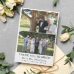 2 Foto Clean Font Later in Life Weddenschap Bedank Bedankkaart<br><div class="desc">Dubbelzijdige bruidsschat bedankt je kaart met een kant die is bedrukt met een schone collage van twee van je trouwfoto's boven je namen, trouwdatum en locatie in een schone moderne lettertype. De andere zijde heeft een met een reliëf beklede dankjewel waarmee u een dankjewel met de hand kunt schrijven. Late...</div>