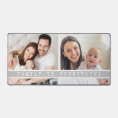 2 foto collage familie is alles citaat grijs bureaumat (Voorkant)