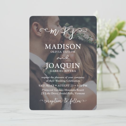 2 Foto Elegant Script Simple Monogrammed Wedding Kaart (Staand voorkant)