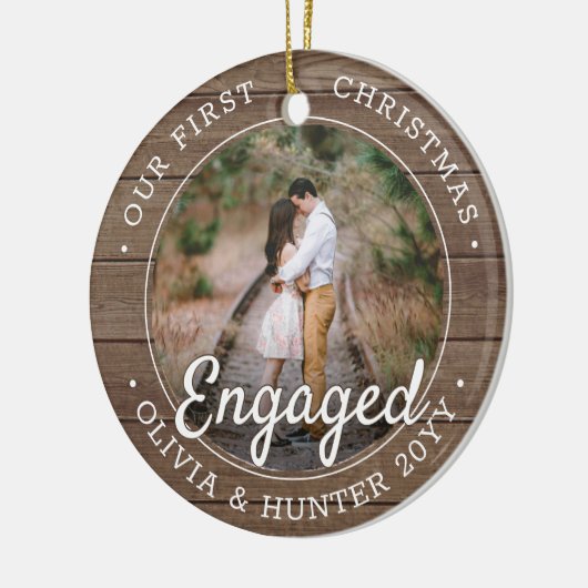 2 Foto met kerstcadeautjes Rustic Faux Wood Keramisch Ornament (Links)