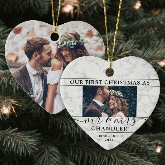 2 Foto: Mr & Mrs. 1st Kerstmis Faux Marble Heart Keramisch Ornament