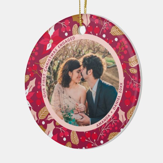 2 Foto onze eerste kerst met donkerroze rood Keramisch Ornament (Links)