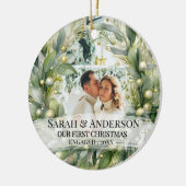 2 Foto Onze eerste kerst verloofd, Zverloofd Keramisch Ornament (Links)