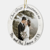 2 Foto Onze Eerste Kerstmis Getrouwd Faux Ornament (Links)
