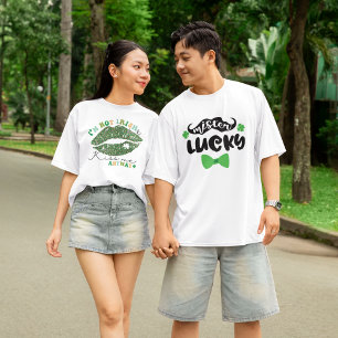 2 Foto Patrick's Day Green Kiss, Me Mister Lucky Tri-Blend Shirt