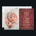 2 Foto Quinceanera Elegant Burgundy Gold Glitter Save The Date<br><div class="desc">Tijd vliegt! Nodig familie en vrienden uit voor een elegante Quinceañera-viering voor haar met deze stijlvolle 2 foto-Bourgogne en gouden 3, 5 x 5 inch, behalve de date uitnodiging. (AFBEELDING PLACEMENT TIP: Een gemakkelijke manier om een foto precies te centreren hoe u wilt is het te bebouwen alvorens aan de...</div>