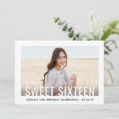 2 Foto Sweet 16 Moderne Minimale Zestiende verjaar Kaart (Staand voorkant)