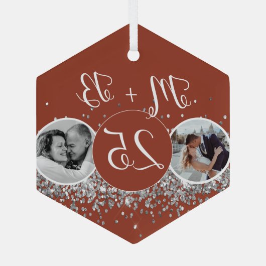 2 Foto Toen en Nu Bruiloft Jubileum Glas Ornament (Achterkant)