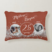 2 Foto "Toen en Nu" Zilveren Huwelijksjubileum  Accent Kussen (Voorkant)