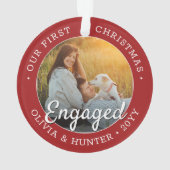2 Foto Verloving 1st Kerstmis Elegant Red White Ornament (achterkant)