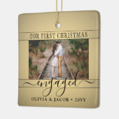 2 Foto Verloving Eerste Kerstmis Faux Gold Black Keramisch Ornament (Links)