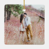 2 Foto Verloving Eerste Kerstmis Faux Grey Wood Keramisch Ornament (Achterkant)