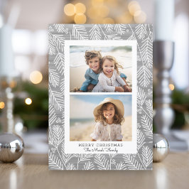2 Foto White Border met Whimsical Pine Branches Feestdagenkaart