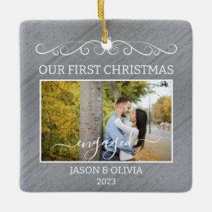2 Foto's Eerste Kerstmis Betrokken Rustieke Houten Keramisch Ornament