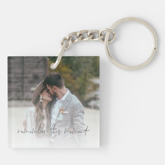 2 Foto's herinneren zich dit moment Pas getrouwd R Sleutelhanger (Achterkant)