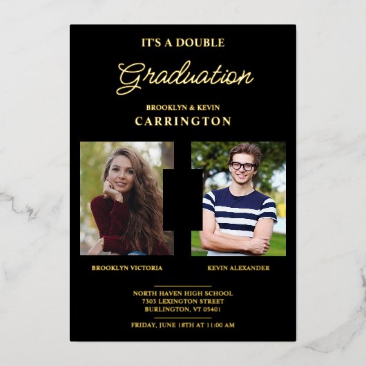 2 Foto's met dubbele tweeling Afstuderen Real Gold Folie Uitnodiging (Voorkant)