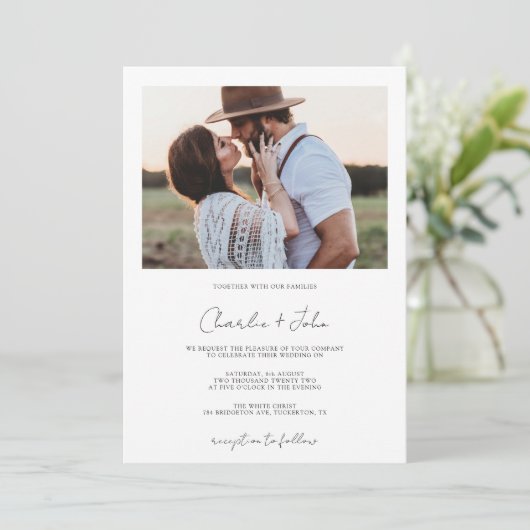 2 Foto's Modern Script Wedding Kaart (Staand voorkant)