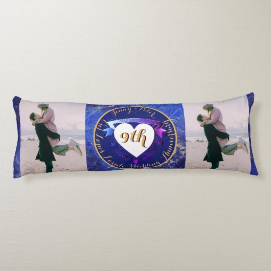 2 Foto's negende Jubileum Lapis Lazuli Lichaamskussen (Achterkant)