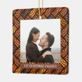 2 foto's Parket Eerste Kerstmis Verloofd Bruin Keramisch Ornament (Links)