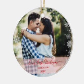 2 Foto's van onze eerste kerstfeestkoordsneeuw Keramisch Ornament (Links)