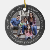 2 Fotovredesliefde Joy Merry Xmas Faux Chalkboard Keramisch Ornament (Voorkant)