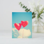 2 Helderrode kopballonnen die naar boven drijven Briefkaart (Staand voorkant)