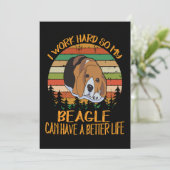 2 Ik werk hard zodat mijn Beagle een beter leven k Bedankkaart (Staand voorkant)