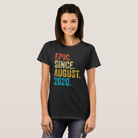 2 jaar oud episch sinds augustus 2020 2e verjaarda t-shirt (Voorkant volledig)