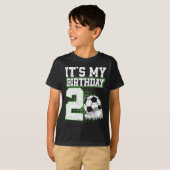 2 Jaar Oude Voetbaljongen Het Is Mijn 2e Verjaarda T-shirt (Voorkant volledig)