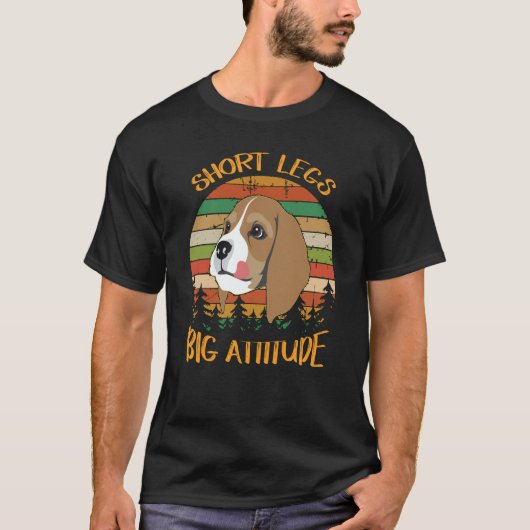 2 Korte Poten Grote Attitude Schattige Beagle T-shirt (Voorkant)
