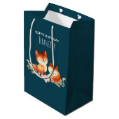 2 Kute Little Red Foxes Waterverf Design Birthday Medium Cadeauzakje (Achterkant Gekanteld)